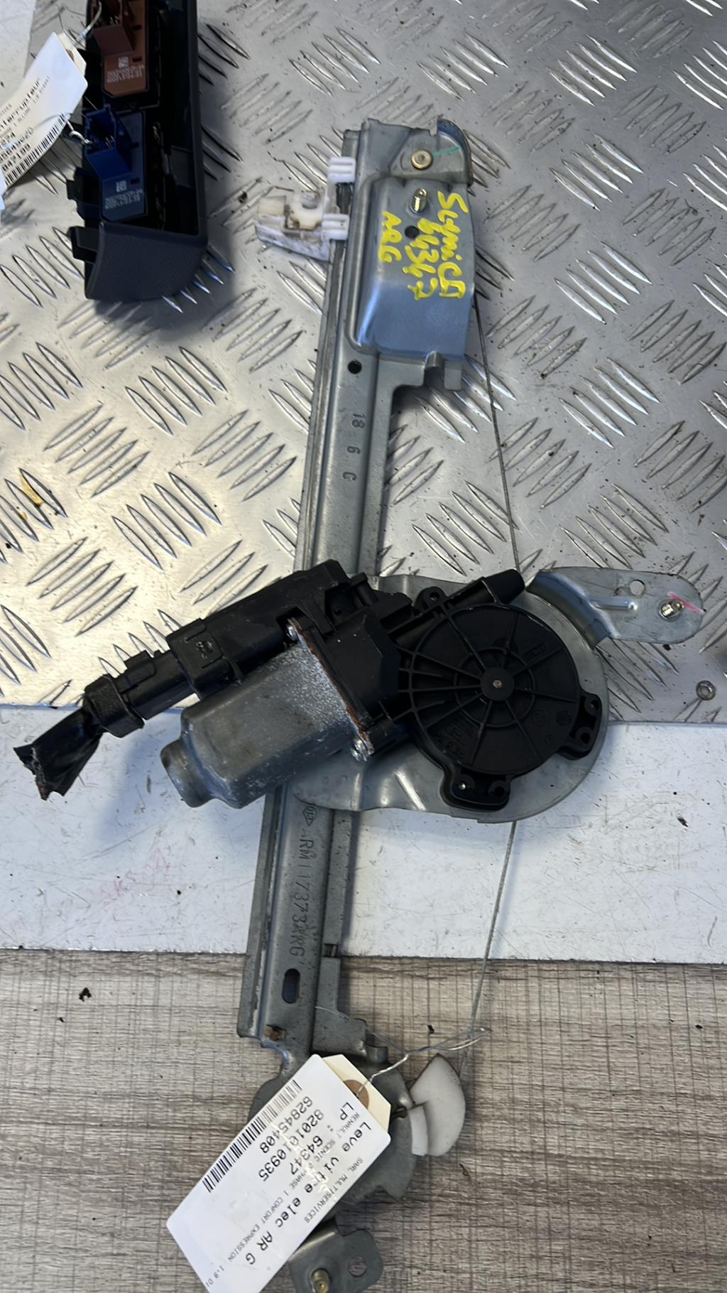 Alzacristalli elettrico posteriore sinistro RENAULT SCENIC 2 PHASE 1 Diésel - 1