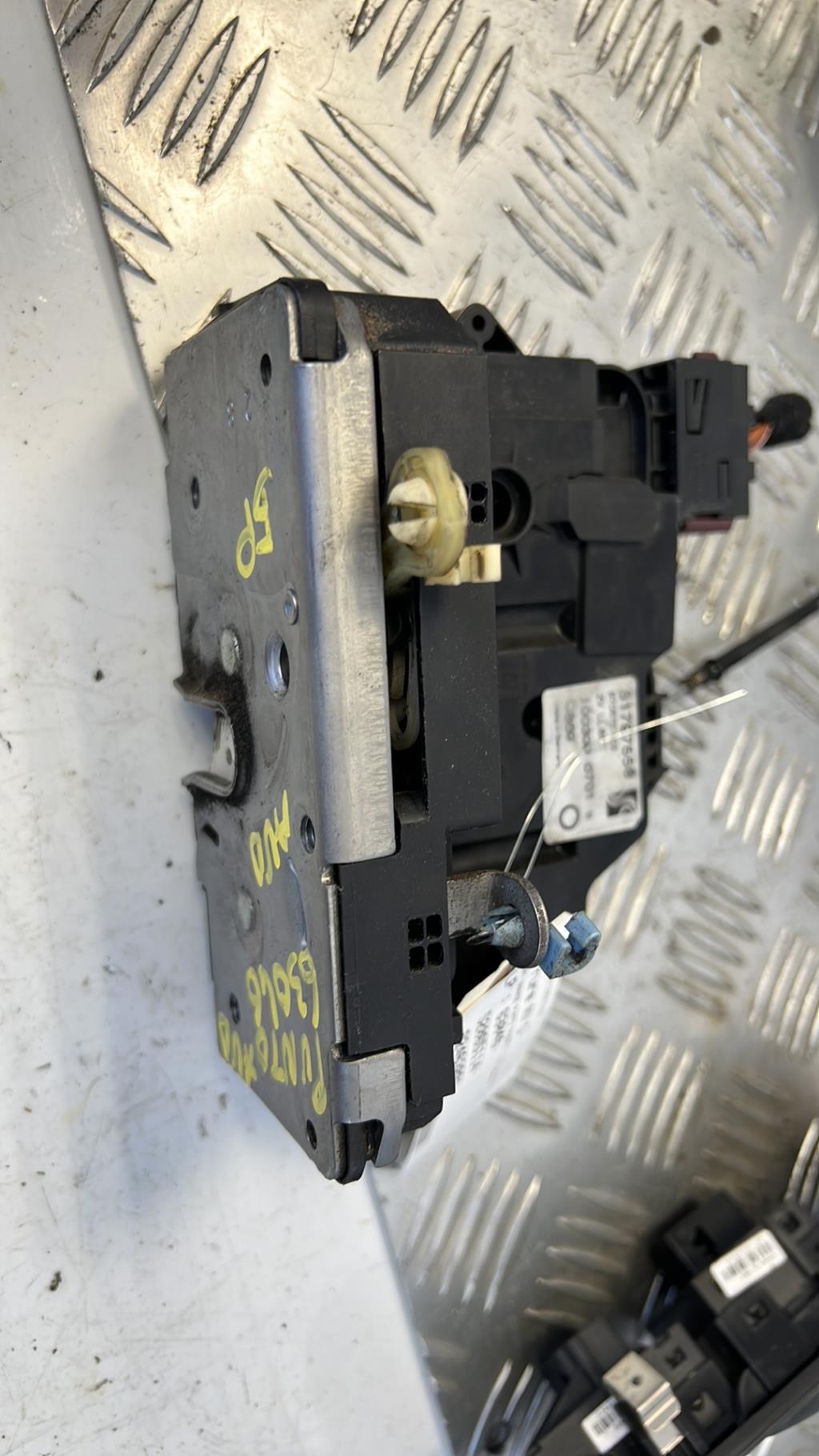 Serratura anteriore destra FIAT GRANDE PUNTO Gasolina - 1
