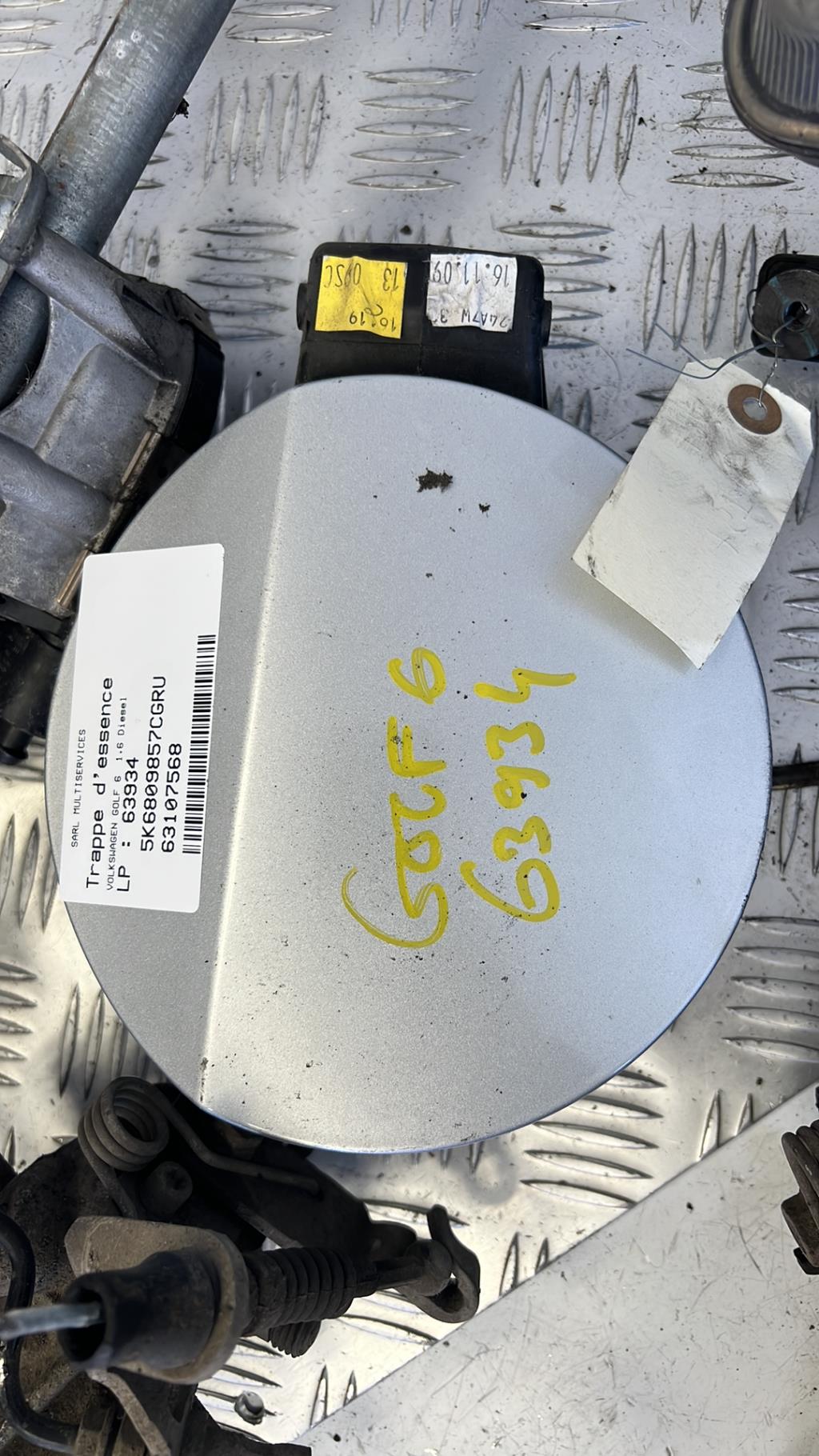 Trappe d'essence VOLKSWAGEN GOLF 6 Diesel - 1