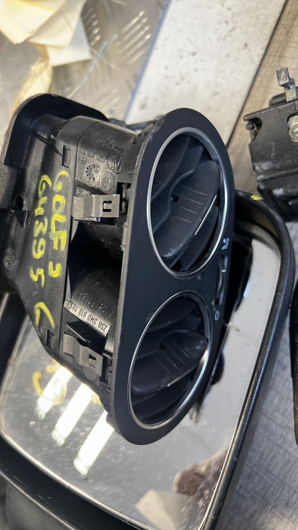 Bocchetta aerazione cruscotto anteriore sinistra VOLKSWAGEN GOLF PLUS PHASE 2 Diésel - 1