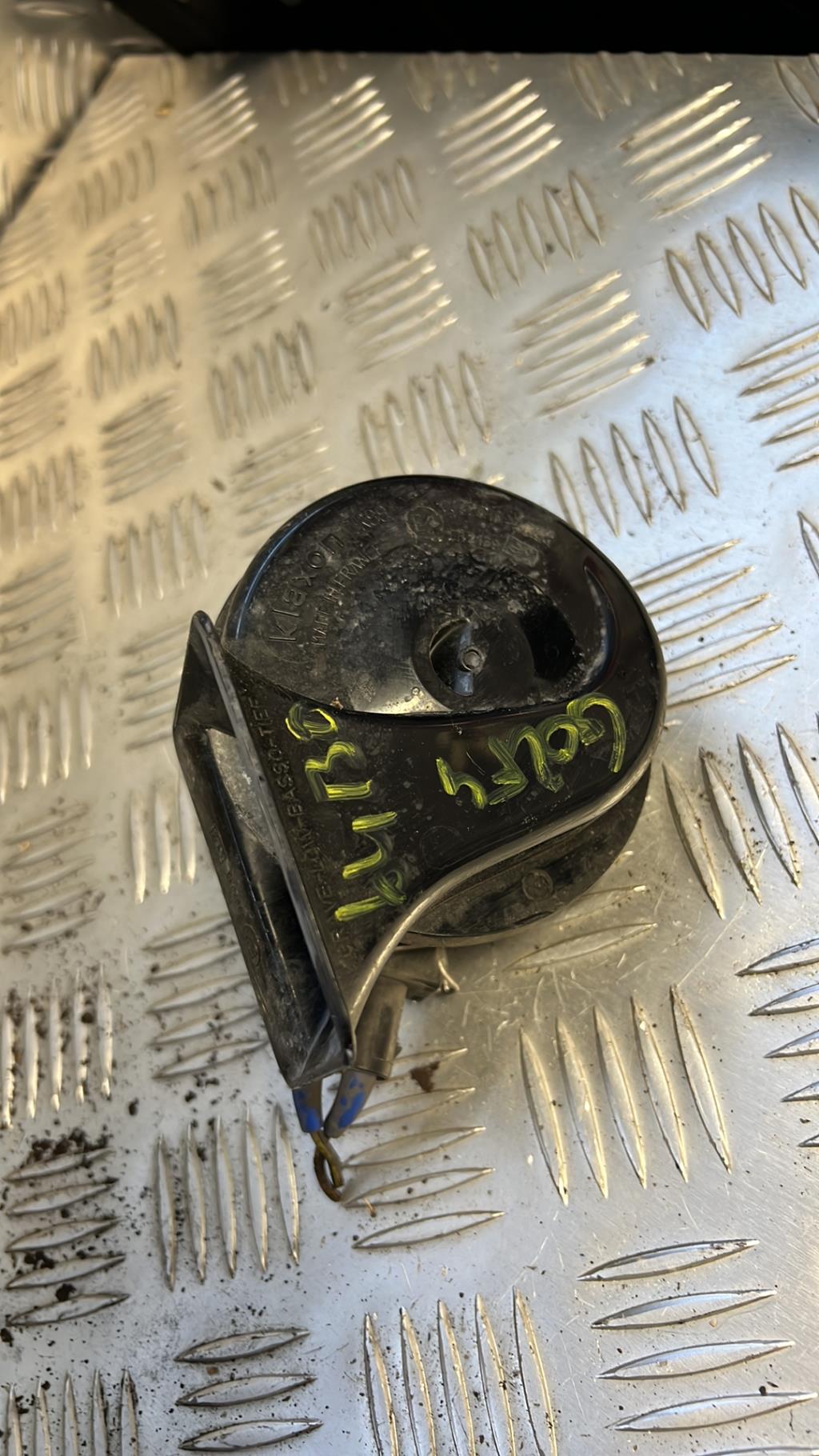 Tromba/Clacson VOLKSWAGEN GOLF 4 Gasolina - 1