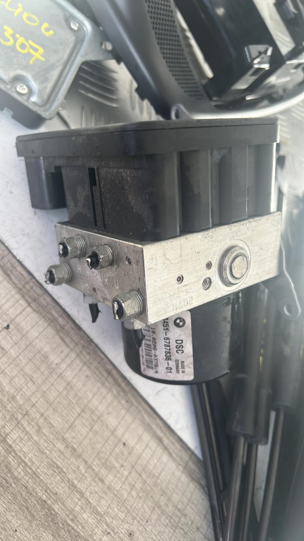 Blocco ABS (antibloccaggio freni) BMW SERIE 3 E91 TOURING PHASE 2 BREAK Diésel - 1