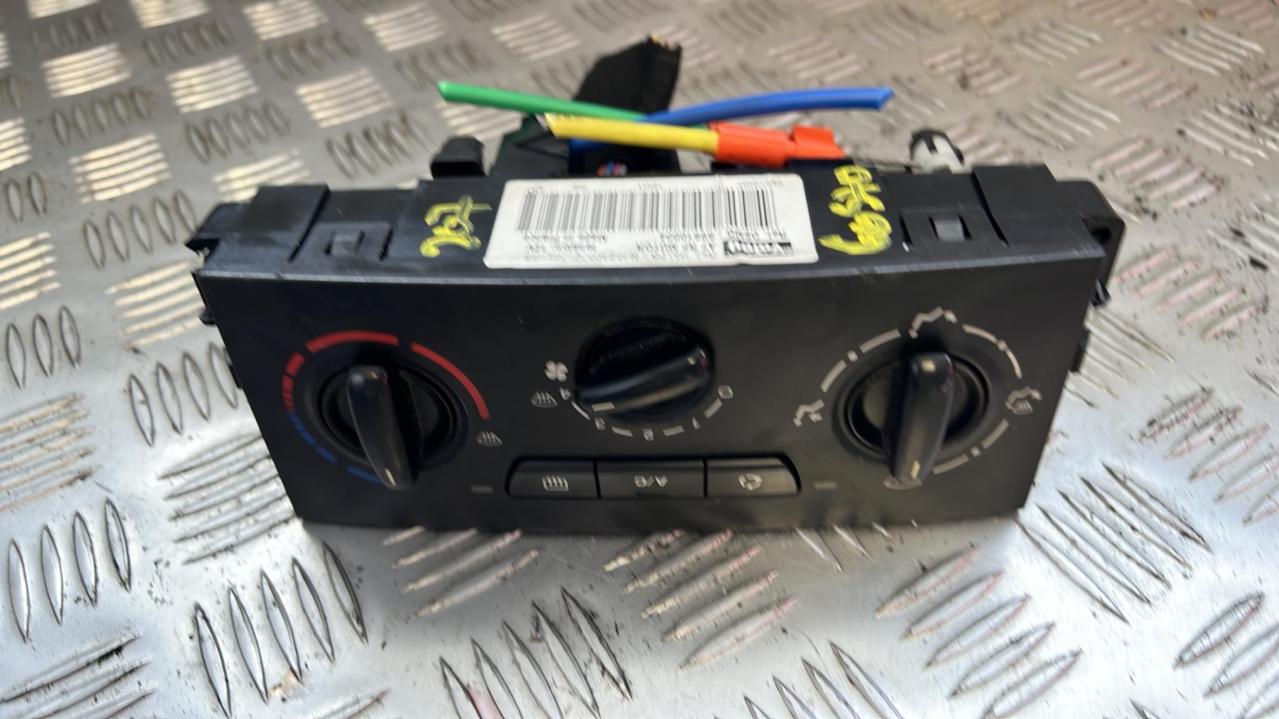 Commande chauffage PEUGEOT 207 PHASE 1 Diesel - 1