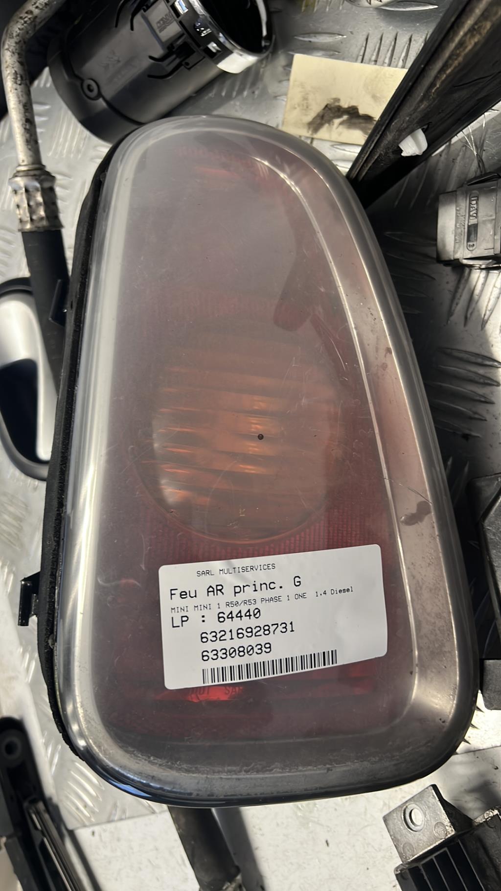 Fanale posteriore principale sinistro (luci) MINI MINI 1 R50/R53 PHASE 1 Diésel - 1