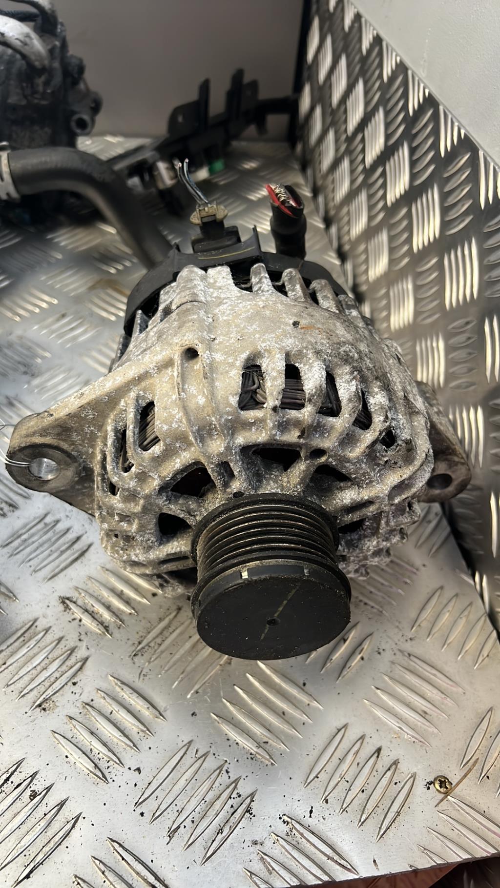Alternatore OPEL INSIGNIA 1 PHASE 1 BREAK Diésel - 1