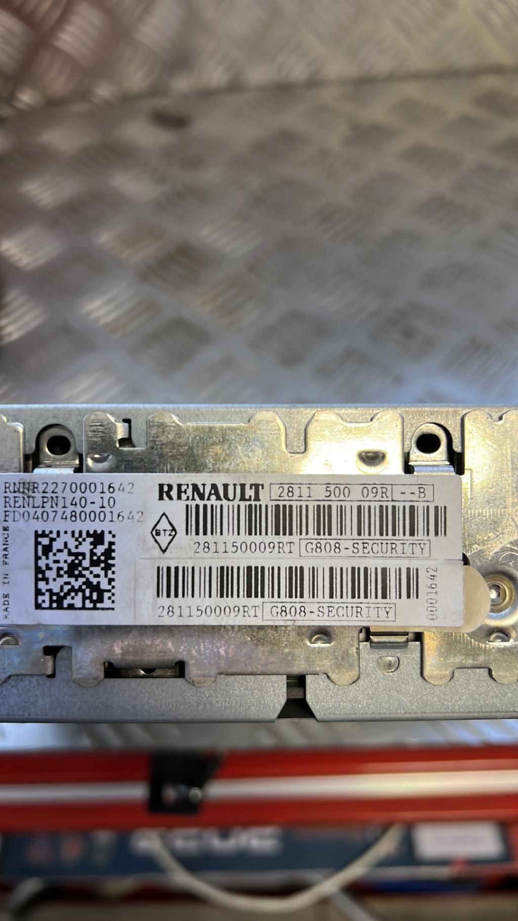 Autoradio originale RENAULT GRAND SCENIC 2 PHASE 2 Diésel - 1
