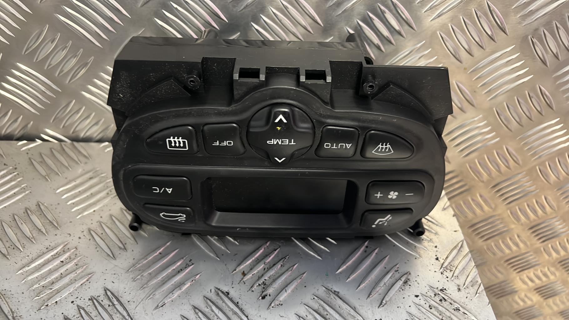 Commande chauffage CITROEN XSARA PICASSO PHASE 2 Diesel - 1