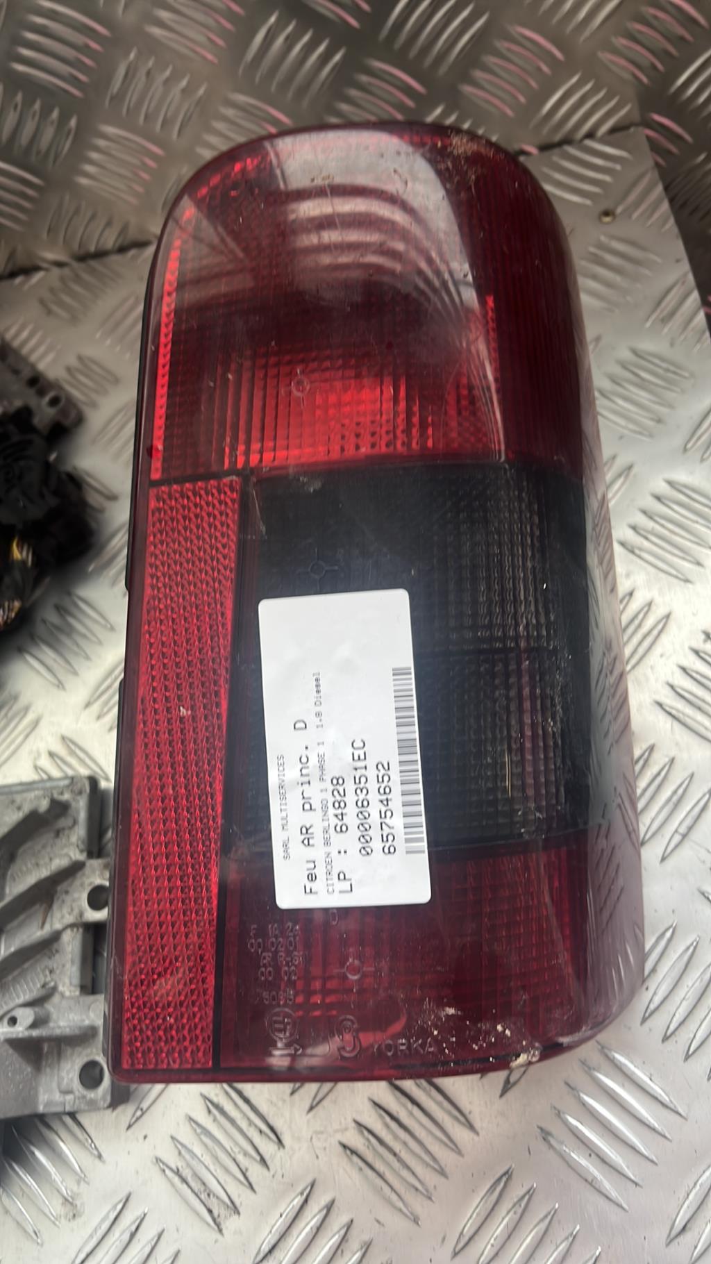 Fanale posteriore principale destro (luci) CITROEN BERLINGO 1 PHASE 1 Diésel - 1