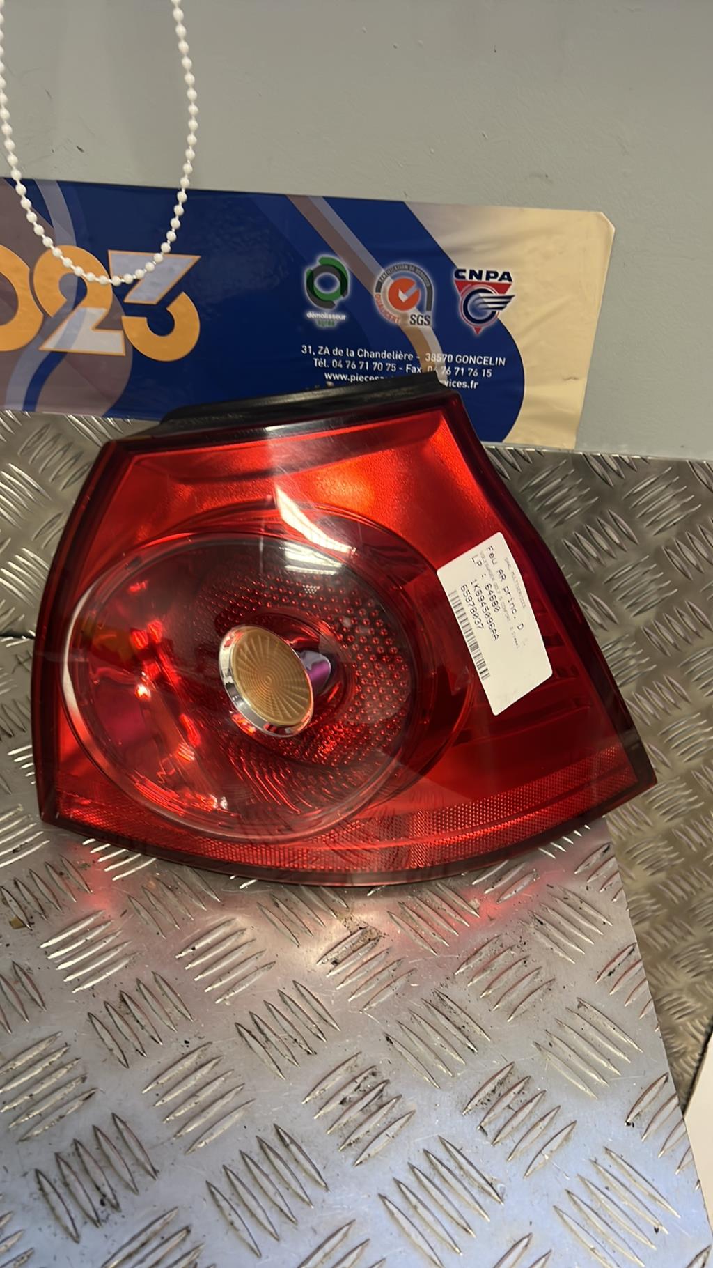 Fanale posteriore principale destro (luci) VOLKSWAGEN GOLF 5 Diésel - 1