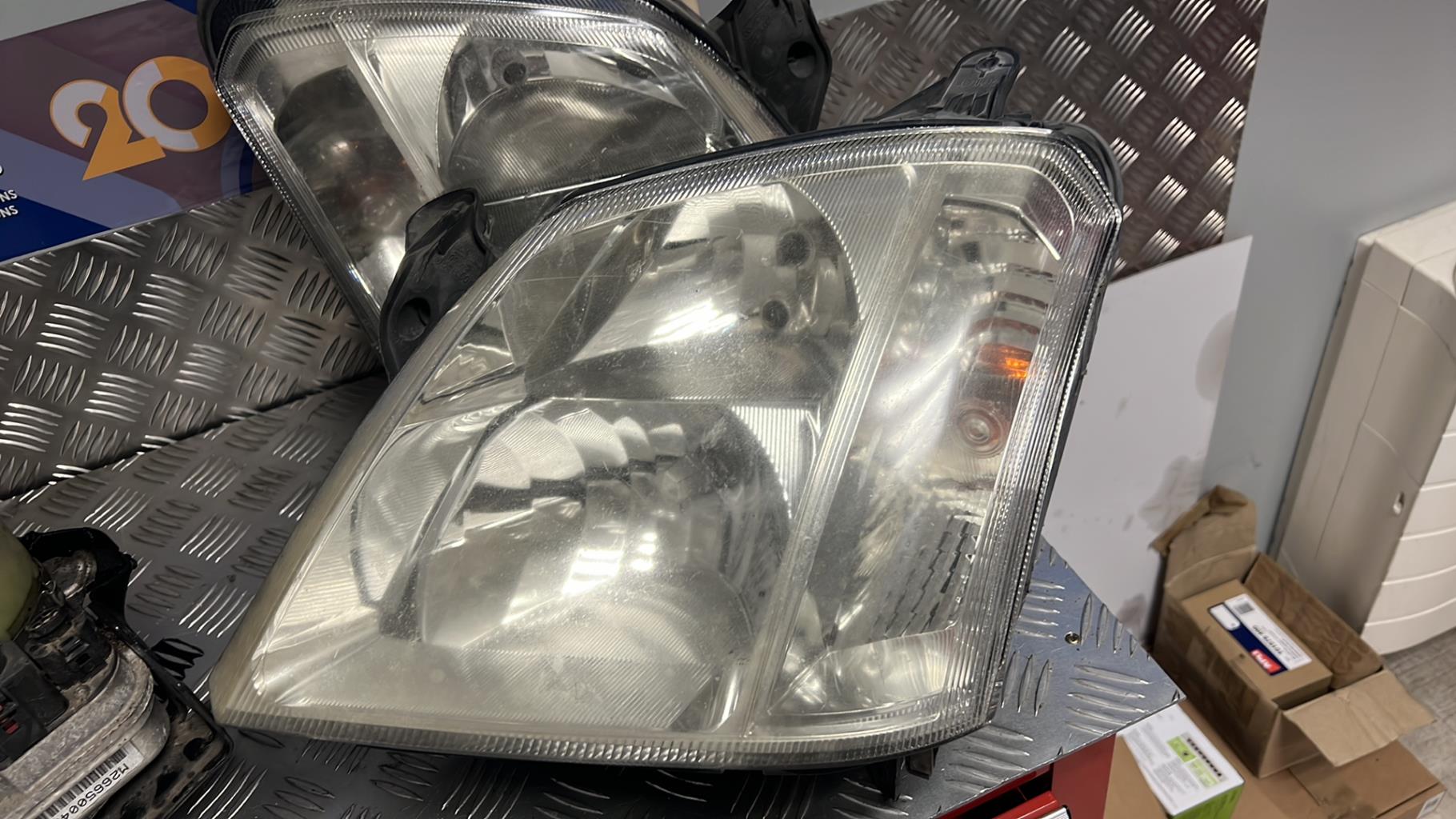 Gruppo ottico anteriore principale sinistro (luci)(faro) OPEL MERIVA A PHASE 1 Gasolina - 1