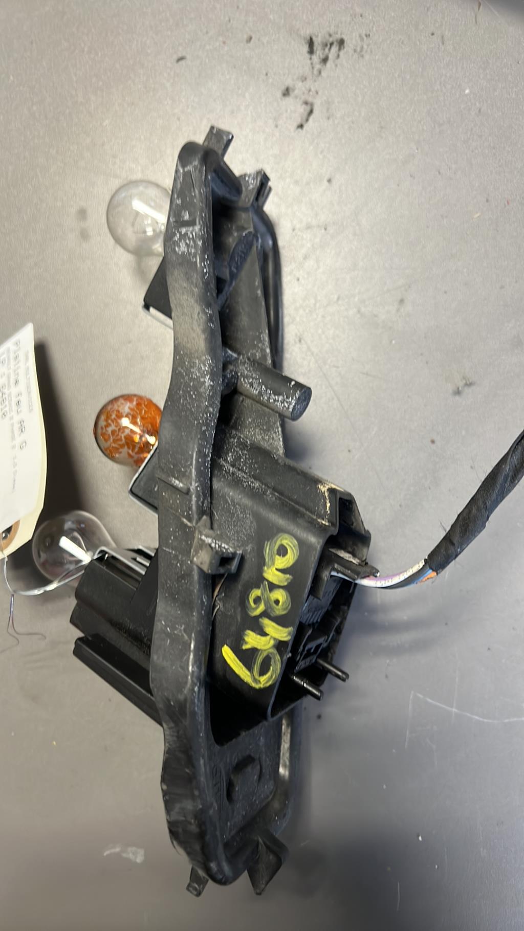 Base portalampade fanale posteriore sinistro RENAULT GRAND SCENIC 2 PHASE 2 Diésel - 1
