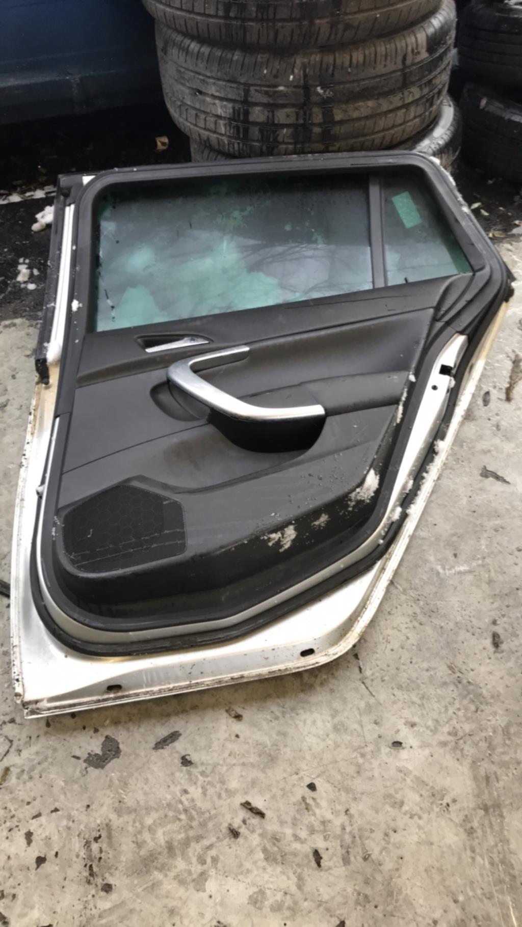 Portiera posteriore destra OPEL INSIGNIA 1 PHASE 1 BREAK Diésel - 1