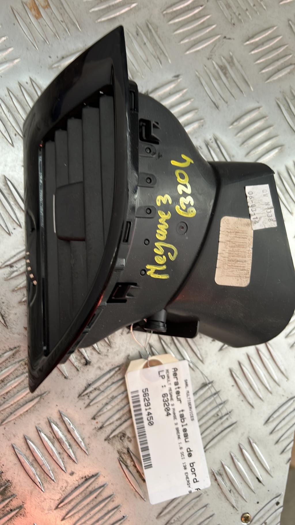 Bocchetta aerazione cruscotto anteriore destra RENAULT MEGANE 3 PHASE 3 BREAK Diésel - 1