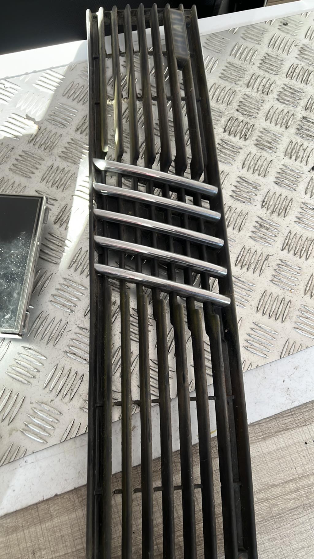 Calandre FIAT PANDA 1 PHASE 2 Essence - 1