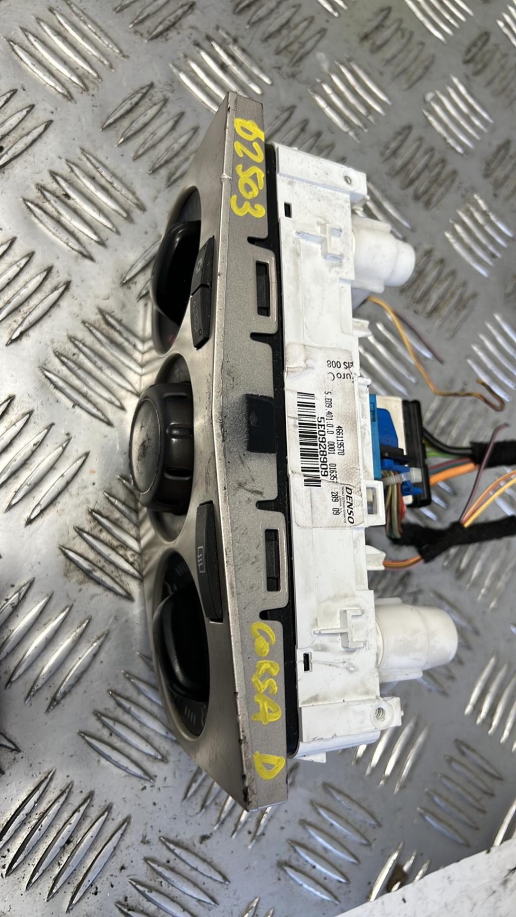 Commande chauffage OPEL CORSA D PHASE 1 Diesel - 1