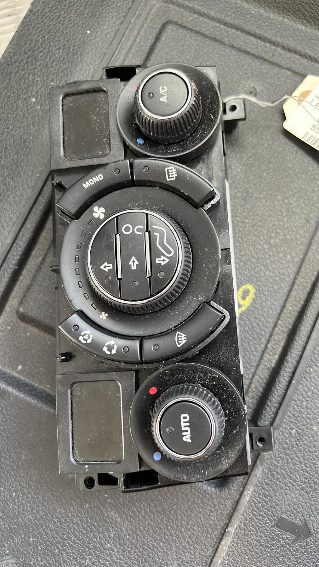 Commande chauffage PEUGEOT 3008 1 PHASE 1 Diesel - 1