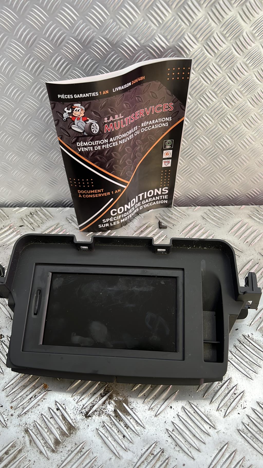 Ecran GPS RENAULT MEGANE 3 PHASE 1 Diesel - 1