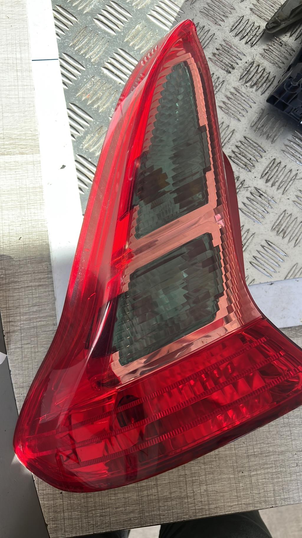 Fanale posteriore principale sinistro (luci) CITROEN C4 1 PHASE 1 COUPE Diésel - 1