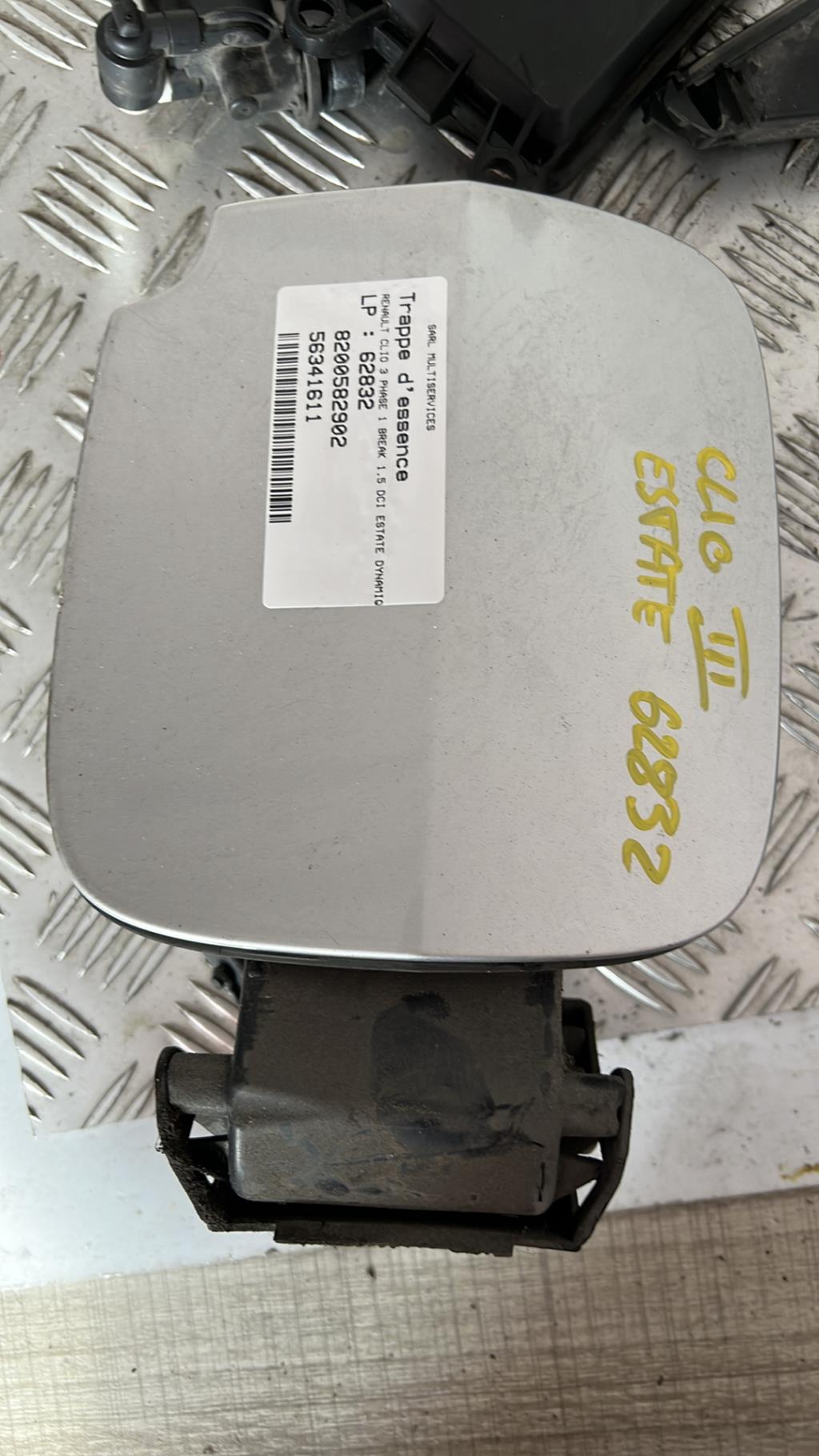 Trappe d'essence RENAULT CLIO 3 PHASE 1 BREAK Diesel - 1