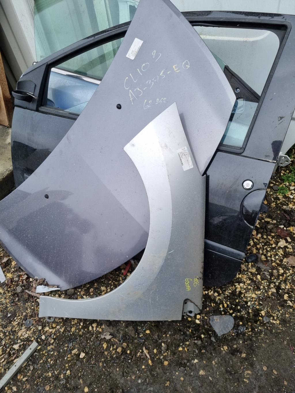 Parafango anteriore sinistro PEUGEOT 308 1 PHASE 2 Diésel - 1