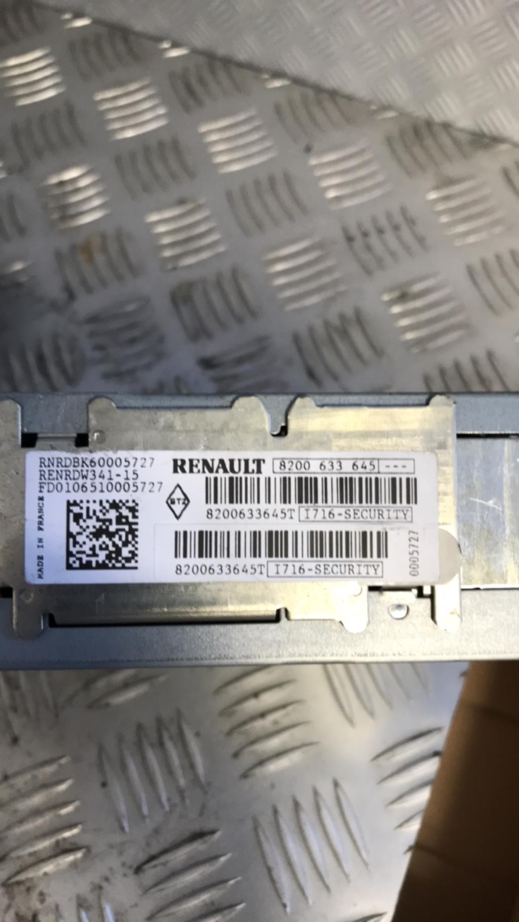 Autoradio originale RENAULT MEGANE 2 PHASE 2 Diésel - 1