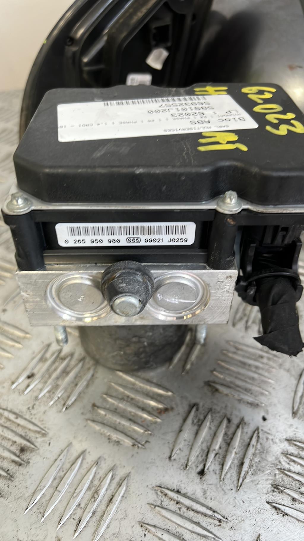 Blocco ABS (antibloccaggio freni) HYUNDAI I 20 1 PHASE 1 Diésel - 1
