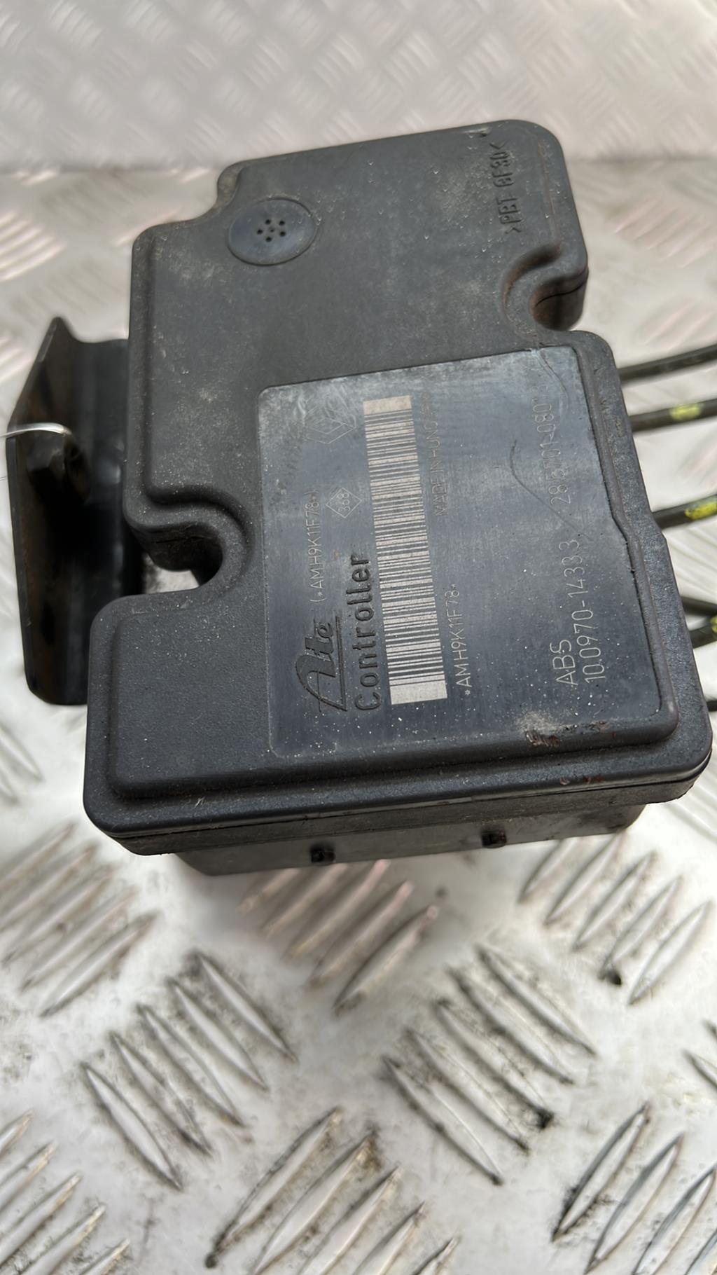Blocco ABS (antibloccaggio freni) RENAULT TWINGO 2 PHASE 1 Gasolina - 1