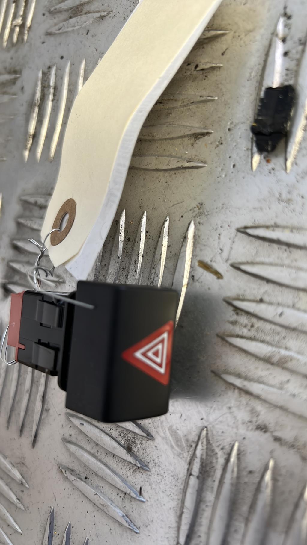 Interruttore luci emergenza CITROEN C4 GRAND PICASSO 2 PHASE 1 Diésel - 1