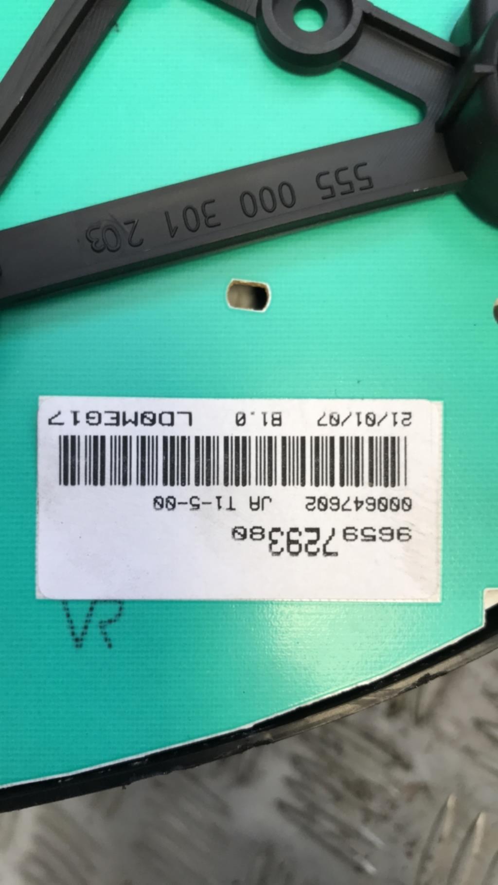 Compteur PEUGEOT 206 PHASE 1 BREAK Diesel - 1