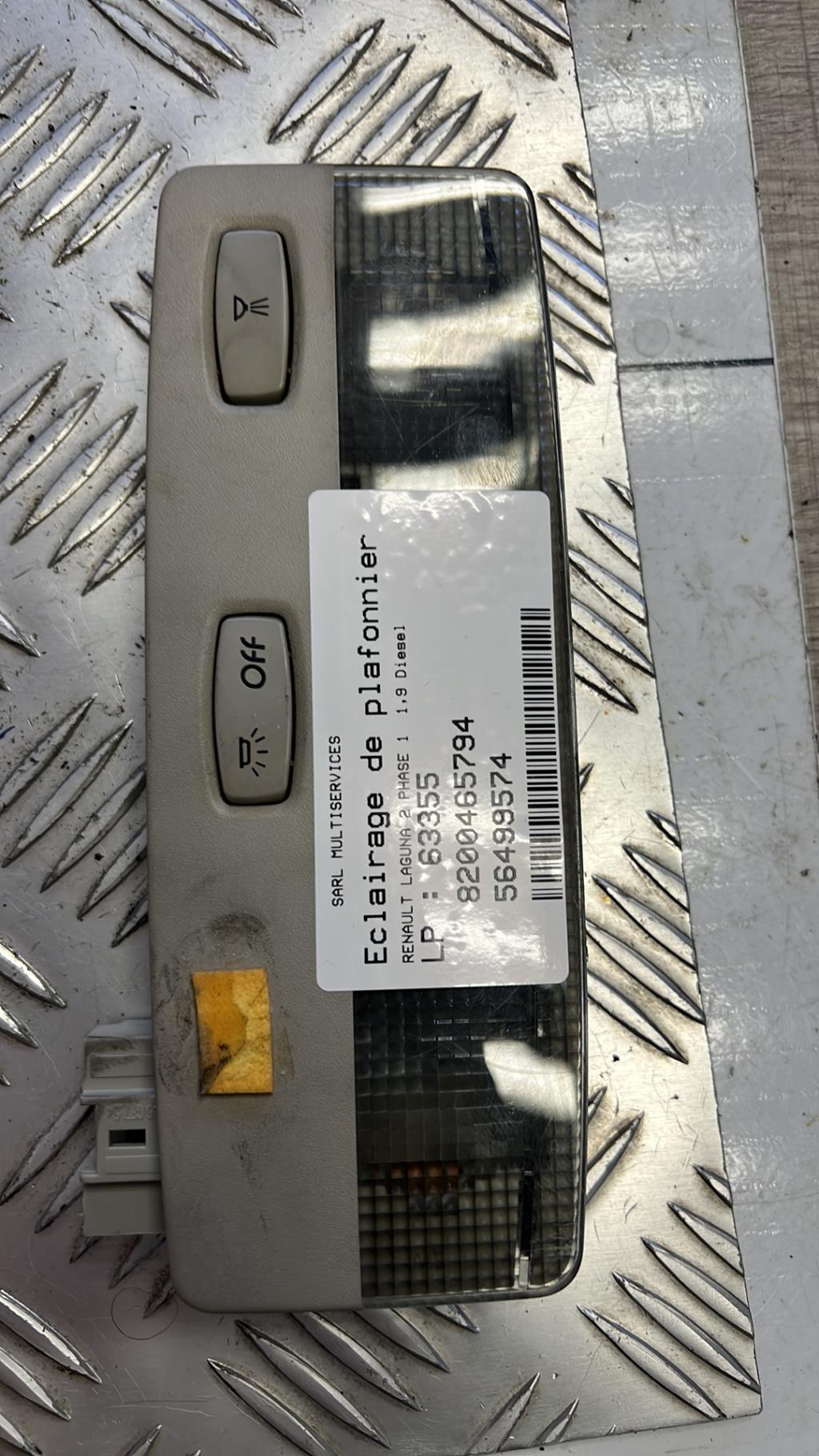 Eclairage de plafonnier RENAULT LAGUNA 2 PHASE 1 Diesel - 1