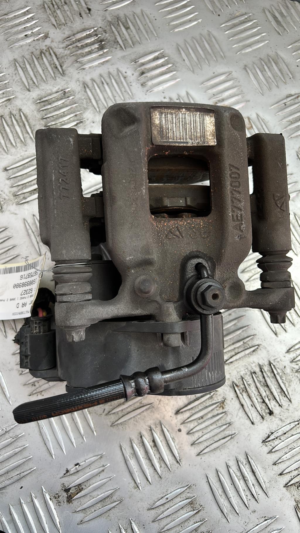 Pinza freni posteriore destra PEUGEOT 3008 2 PHASE 1 Diésel - 1