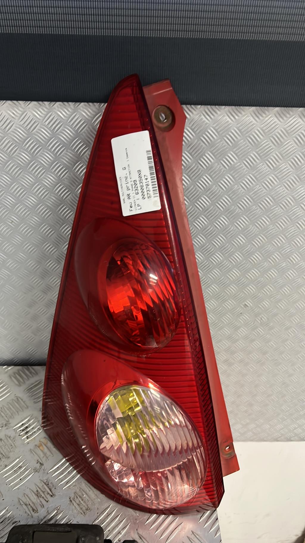 Fanale posteriore principale sinistro (luci) CITROEN C1 1 PHASE 2 Gasolina - 1