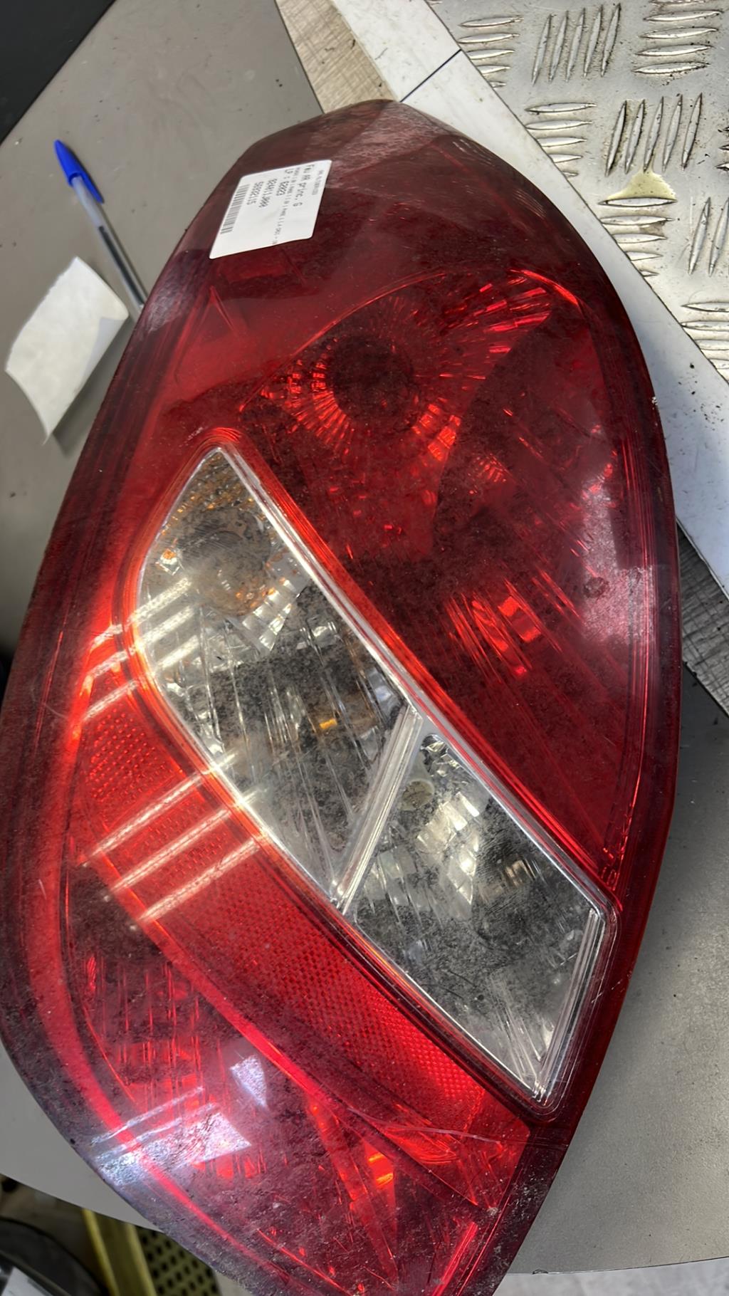 Fanale posteriore principale sinistro (luci) HYUNDAI I 20 1 PHASE 1 Diésel - 1