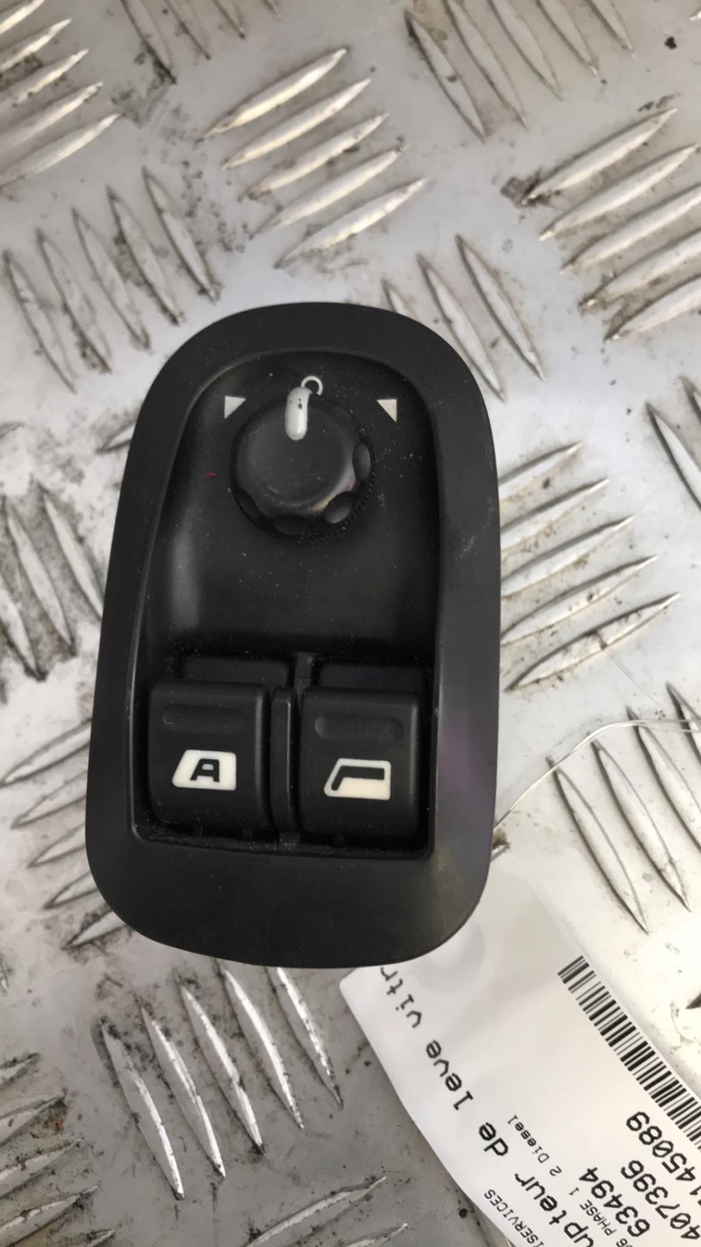 Interruttore lavacristalli anteriore sinistro PEUGEOT 206+  - 1