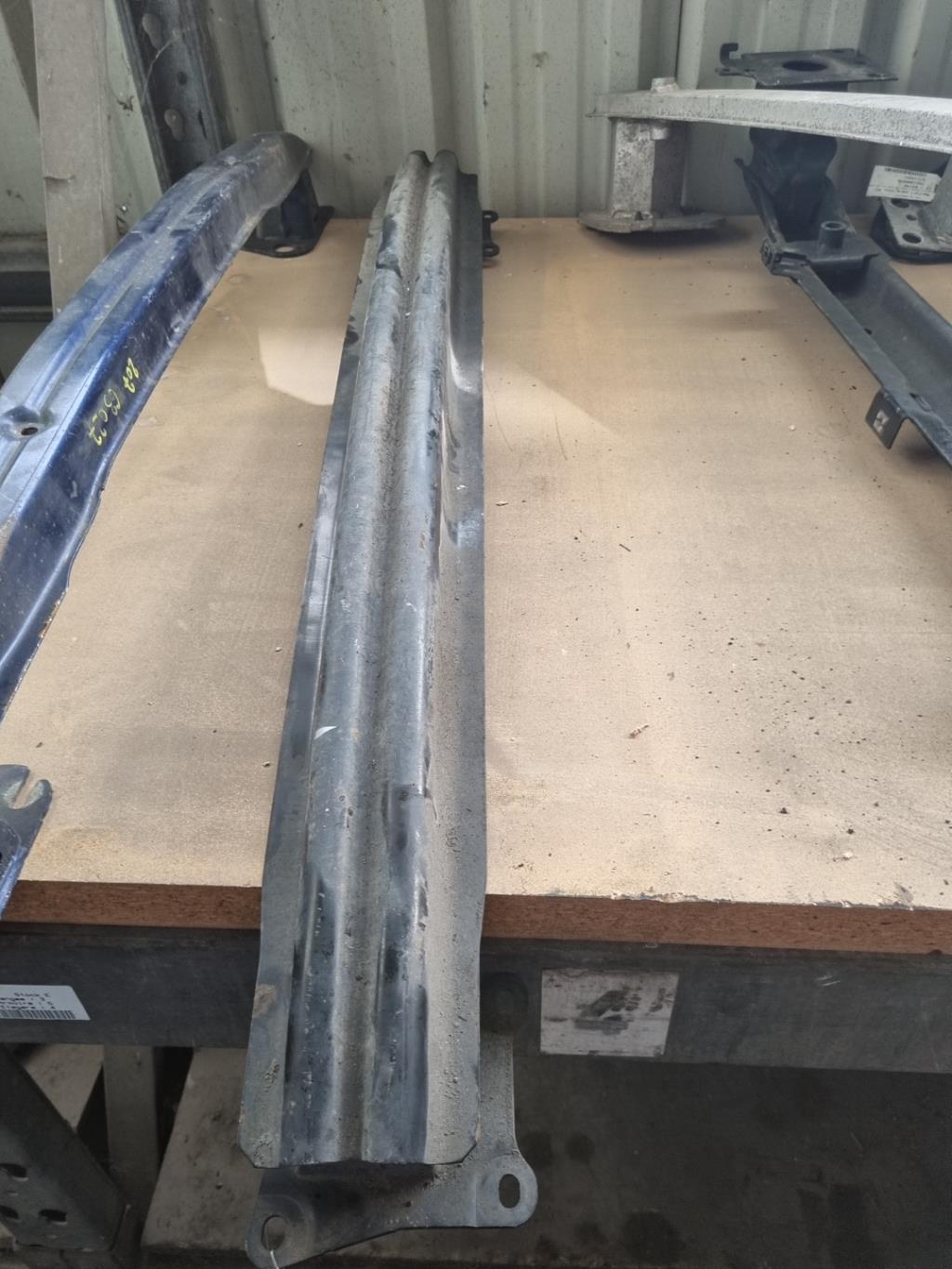 Traversa rinforzo paraurti posteriore VOLKSWAGEN GOLF PLUS PHASE 1 Diésel - 1