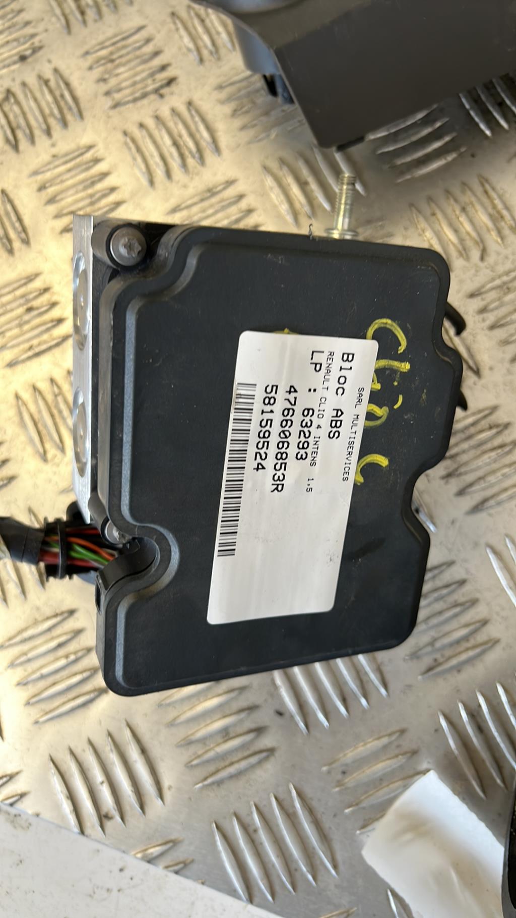 Bloc ABS (freins anti-blocage) RENAULT CLIO 4 PHASE 1  - 1