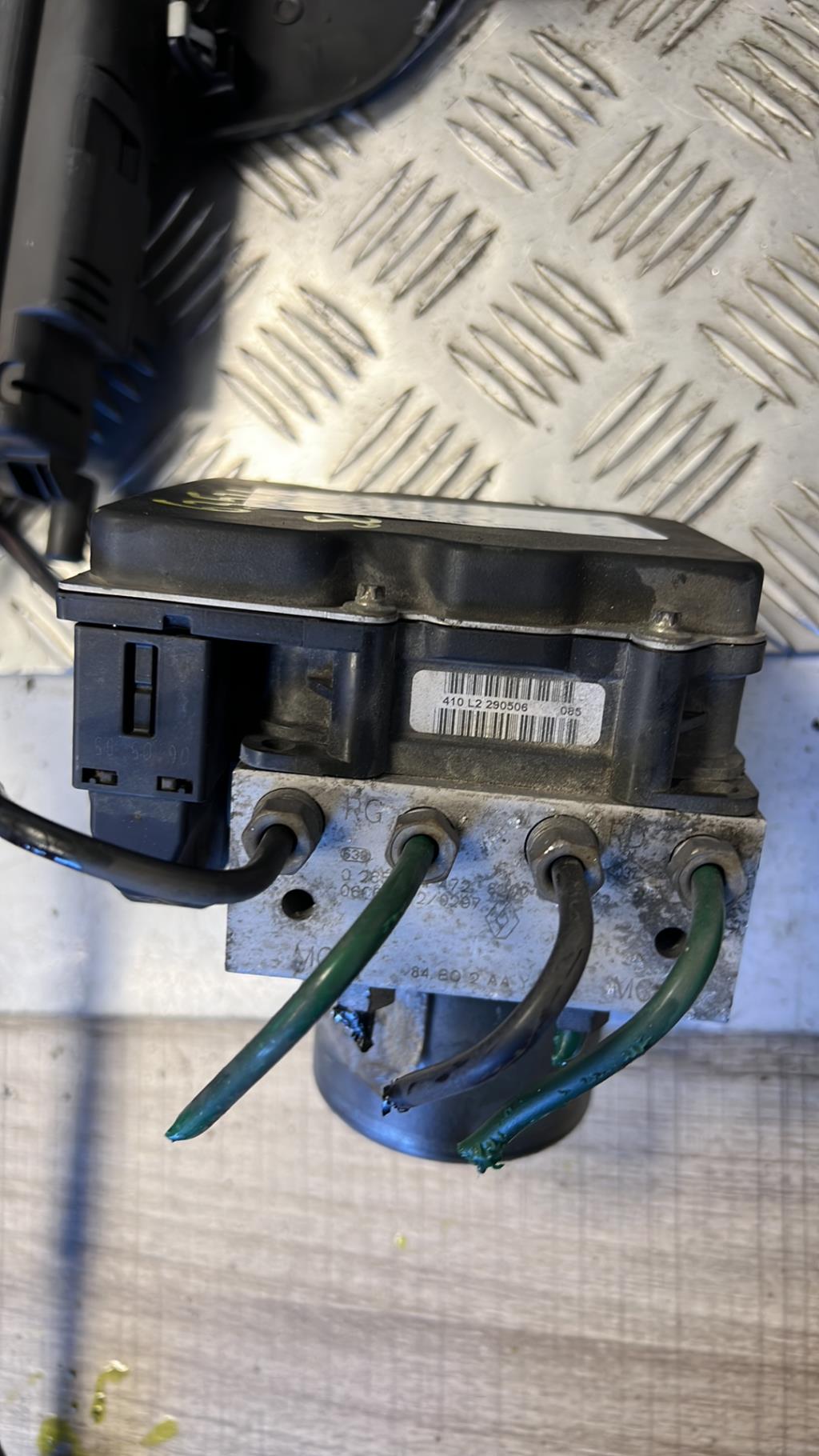Blocco ABS (antibloccaggio freni) RENAULT GRAND SCENIC 2 PHASE 1 Diésel - 1