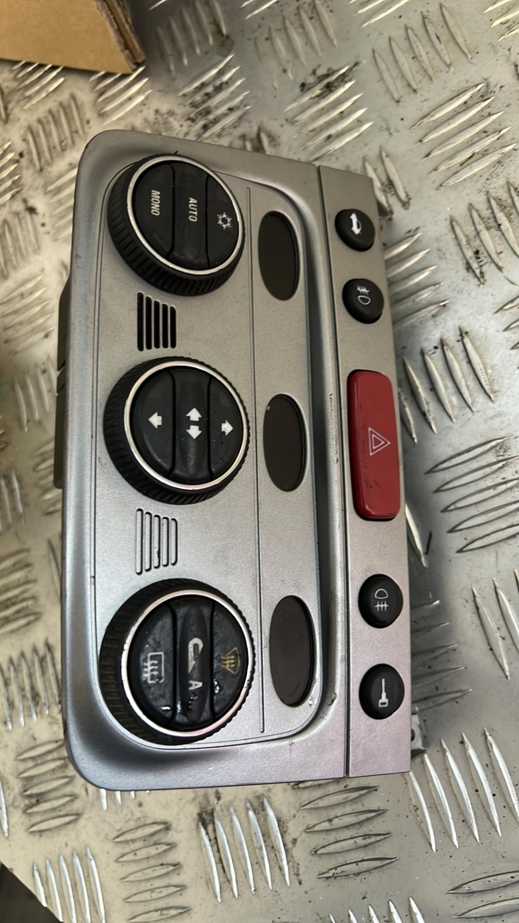 Commande chauffage ALFA ROMEO 147 PHASE 2 Diesel - 1