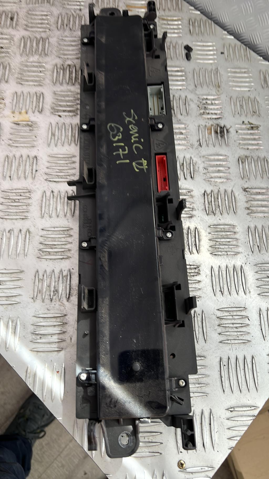 Compteur RENAULT GRAND SCENIC 2 PHASE 2 Diesel - 1