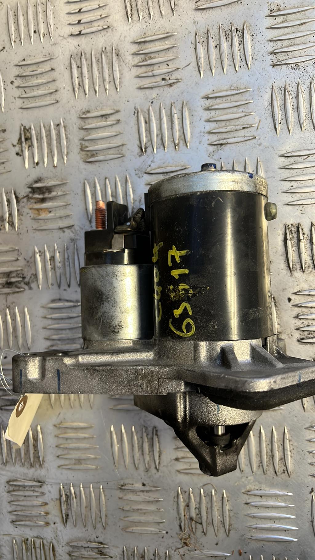 Demarreur RENAULT CLIO 4 PHASE 2 Essence - 1