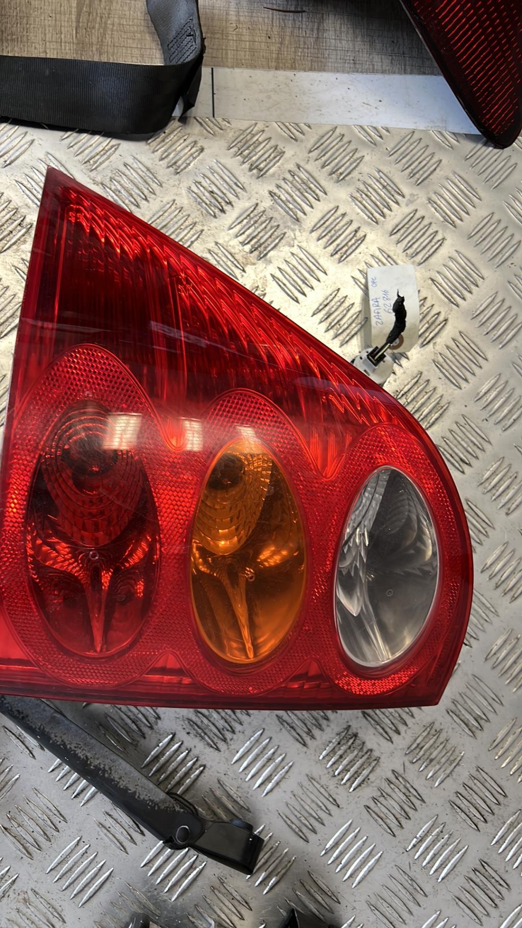 Fanale posteriore principale destro (luci) PEUGEOT 1007 Diésel - 1