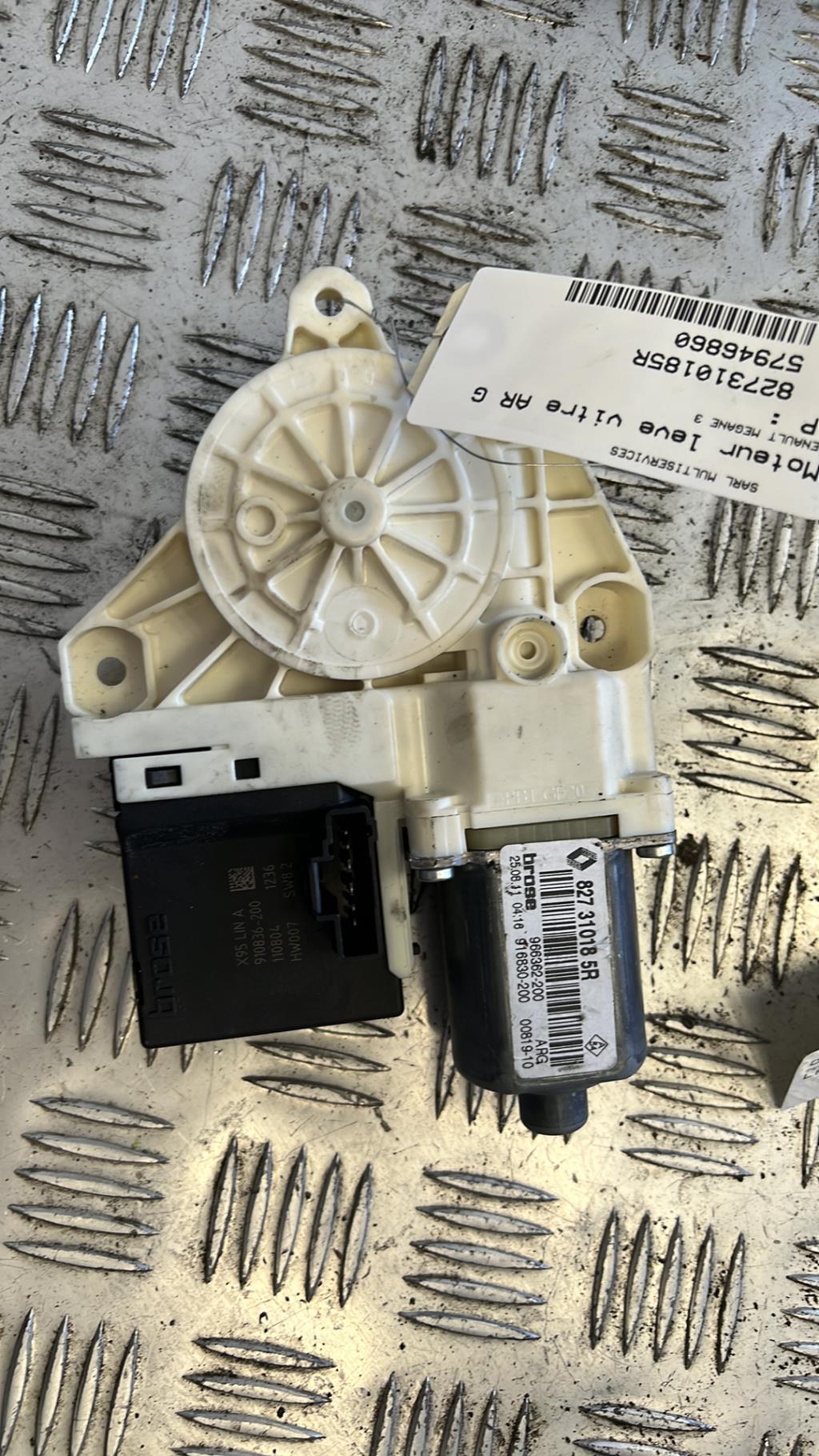 Motore alzacristalli posteriore sinistro RENAULT MEGANE 3 PHASE 1  - 1