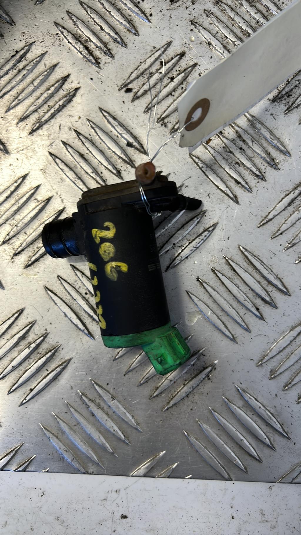 Pompa lavacristalli anteriore PEUGEOT 206 PHASE 1 Gasolina - 1