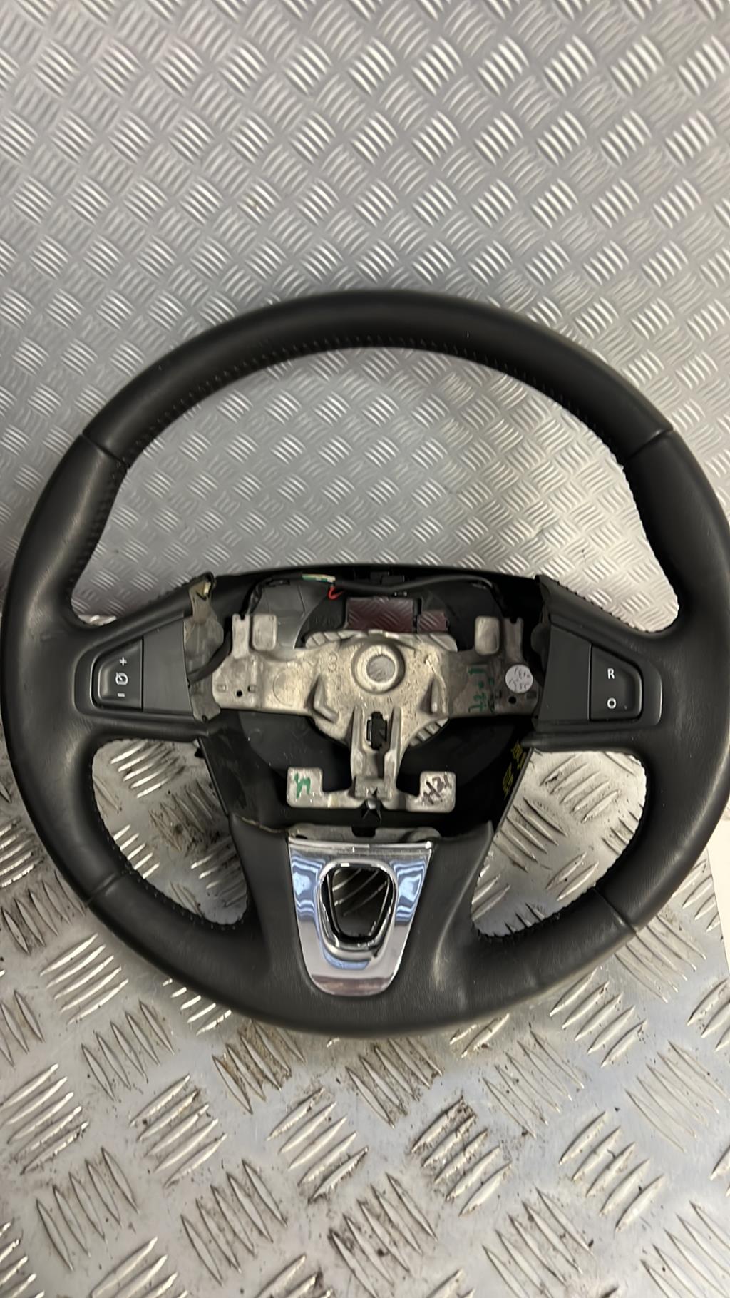 Volant RENAULT SCENIC 3 PHASE 3 Diesel - 1