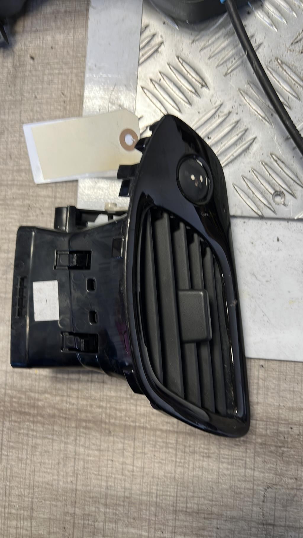 Bocchetta aerazione cruscotto anteriore destra RENAULT GRAND SCENIC 3 PHASE 1 Diésel - 1