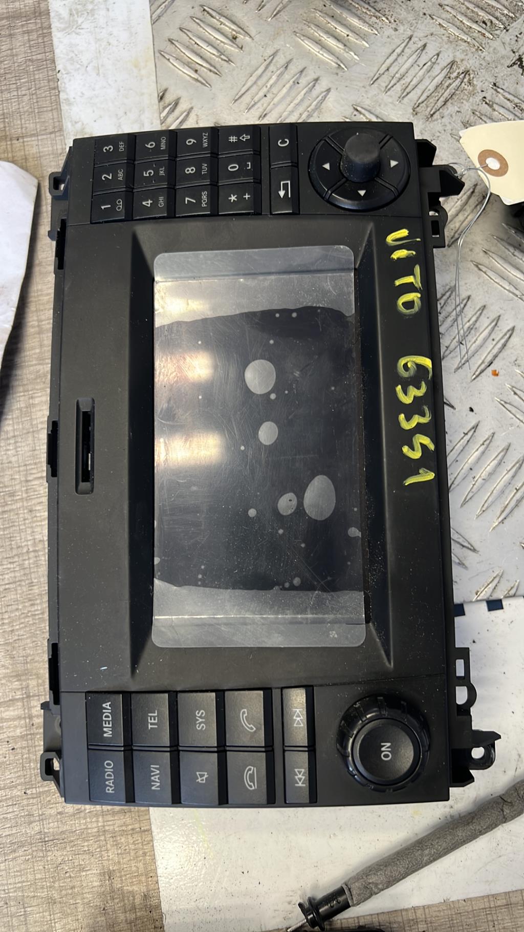 Autoradio originale MERCEDES VITO 447 PHASE 1 Diésel - 1