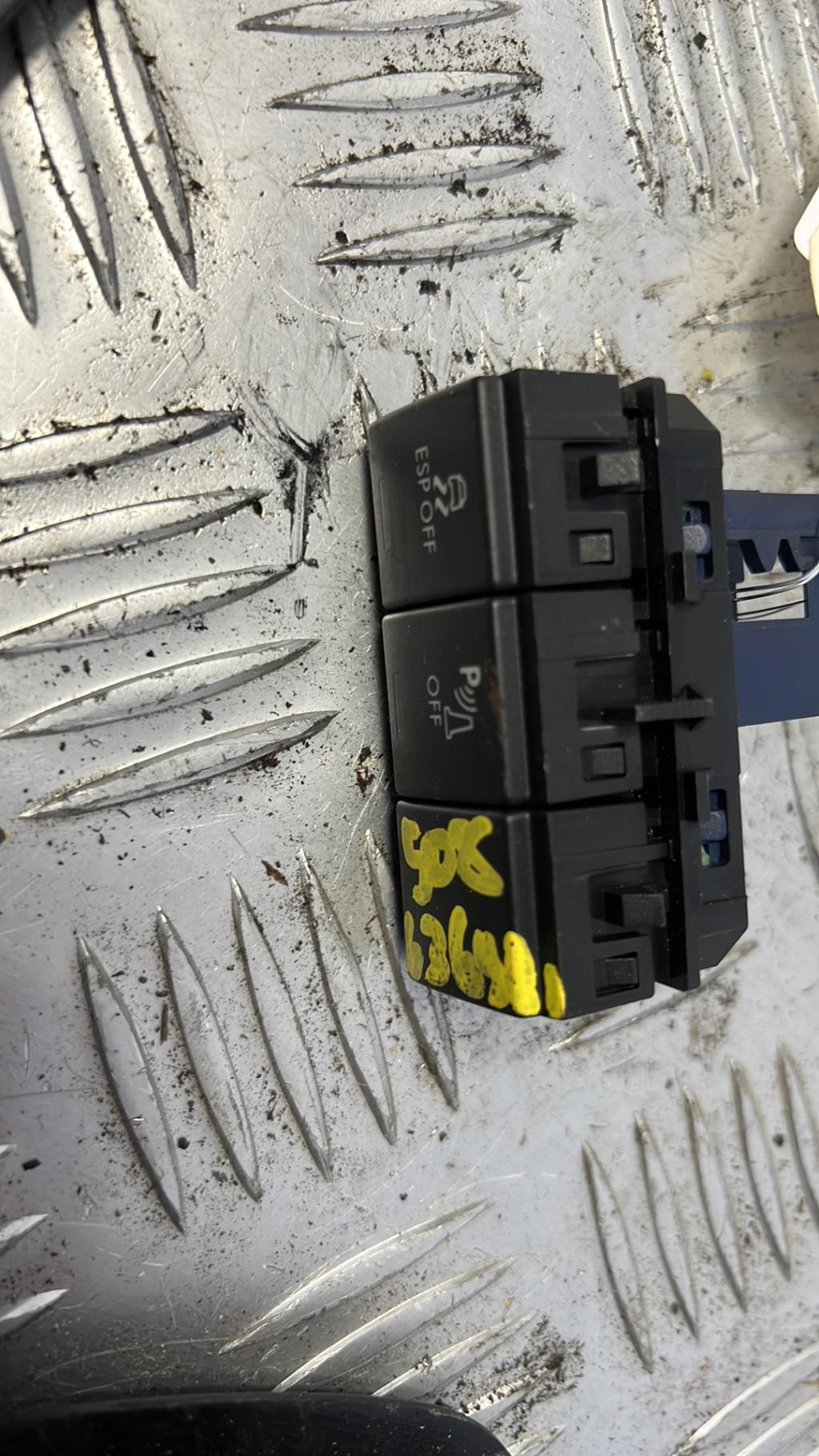 Botón/Interruptor PEUGEOT 508 1 PHASE 1 Diésel - 1