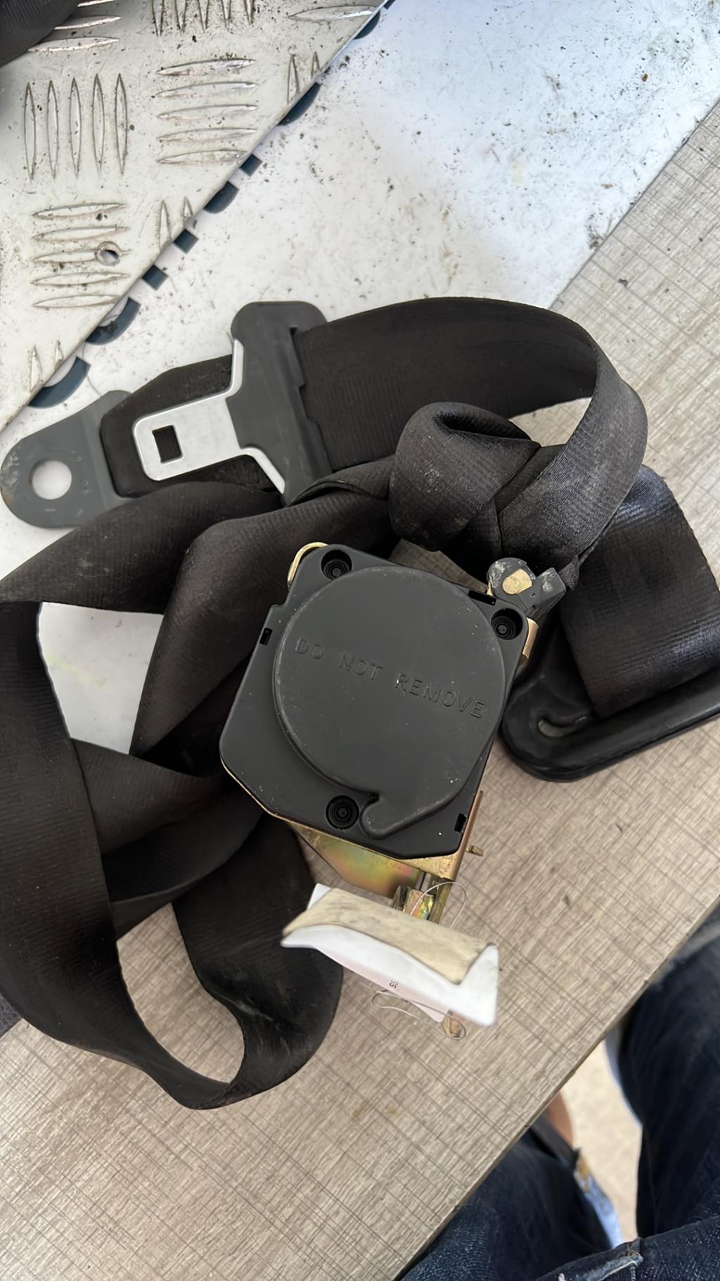 Cintura di sicurezza posteriore destra PEUGEOT 206 PHASE 1 Gasolina - 1