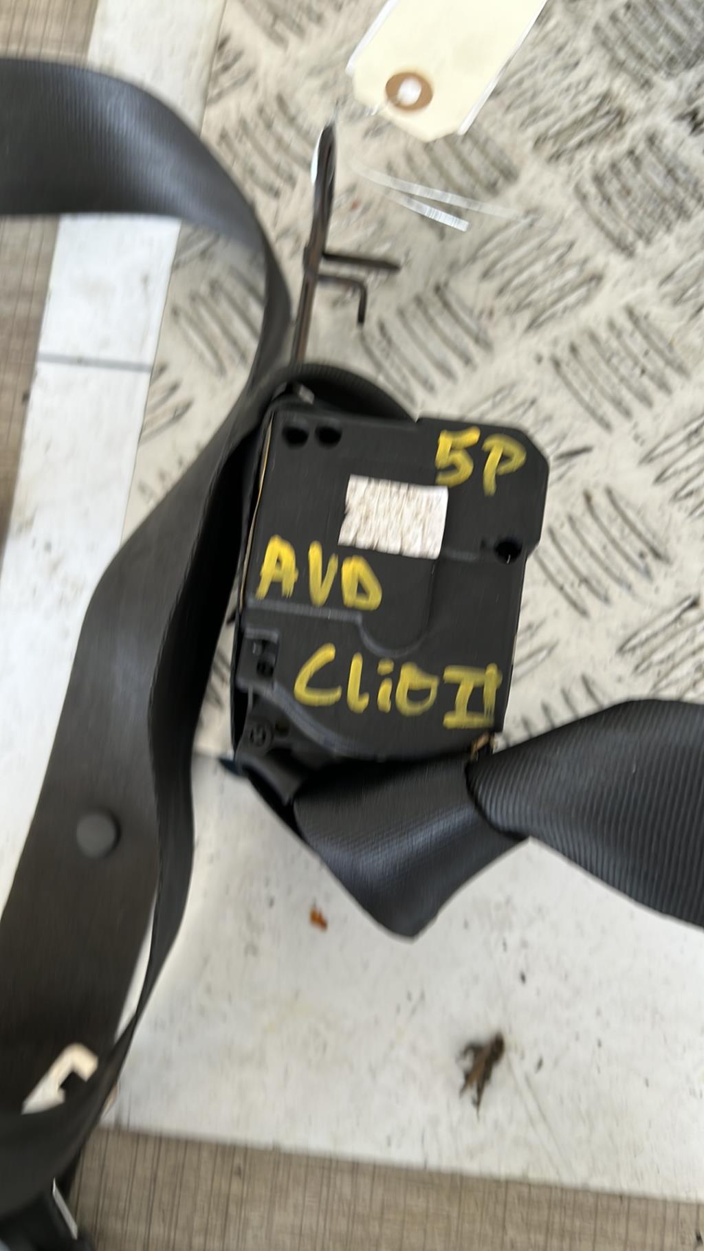Cintura di sicurezza anteriore destra RENAULT CLIO 2 PHASE 2 Diésel - 1