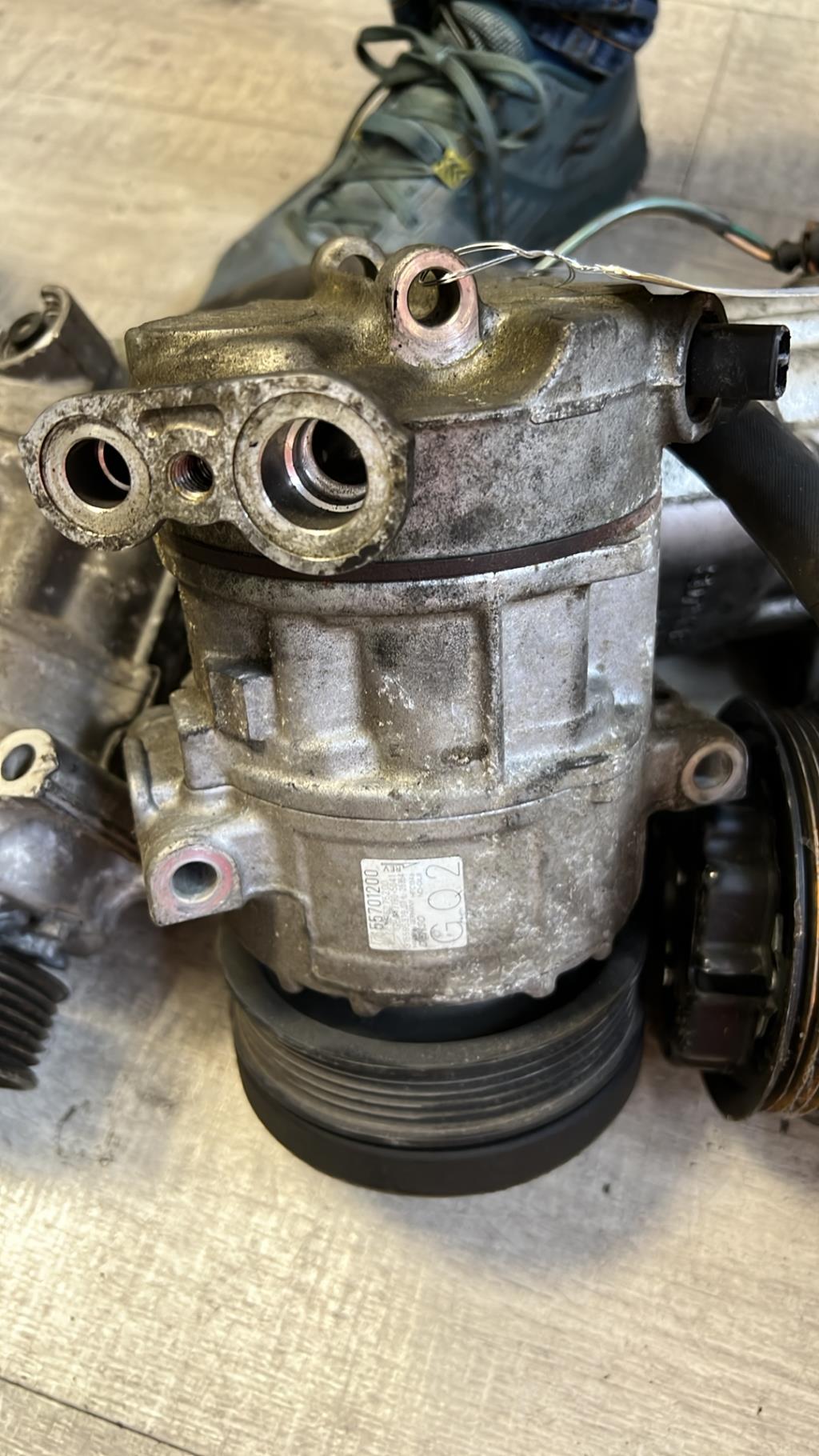 Compresseur clim OPEL CORSA D PHASE 1  - 1